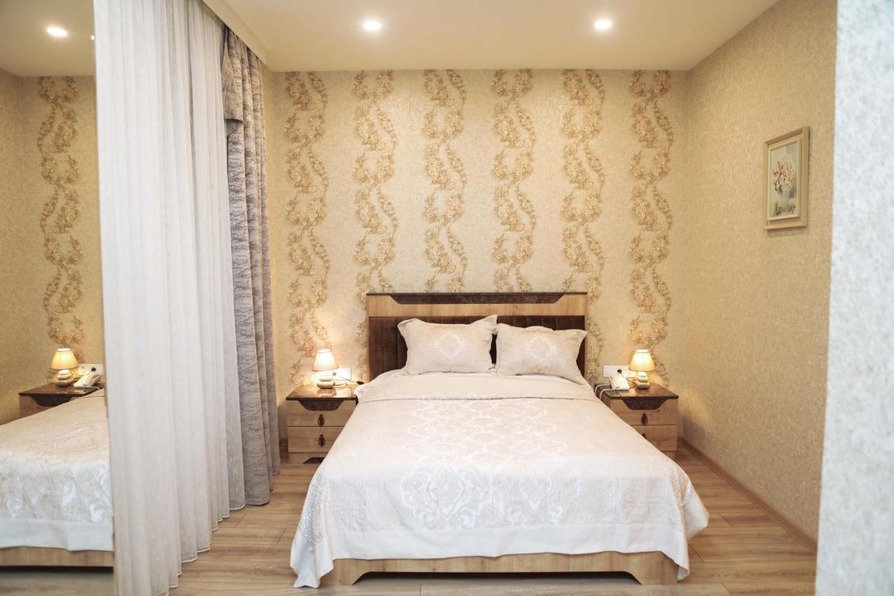 Midcity Hotel Baku Kültér fotó