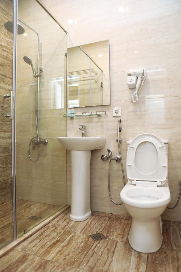 Midcity Hotel Baku Kültér fotó