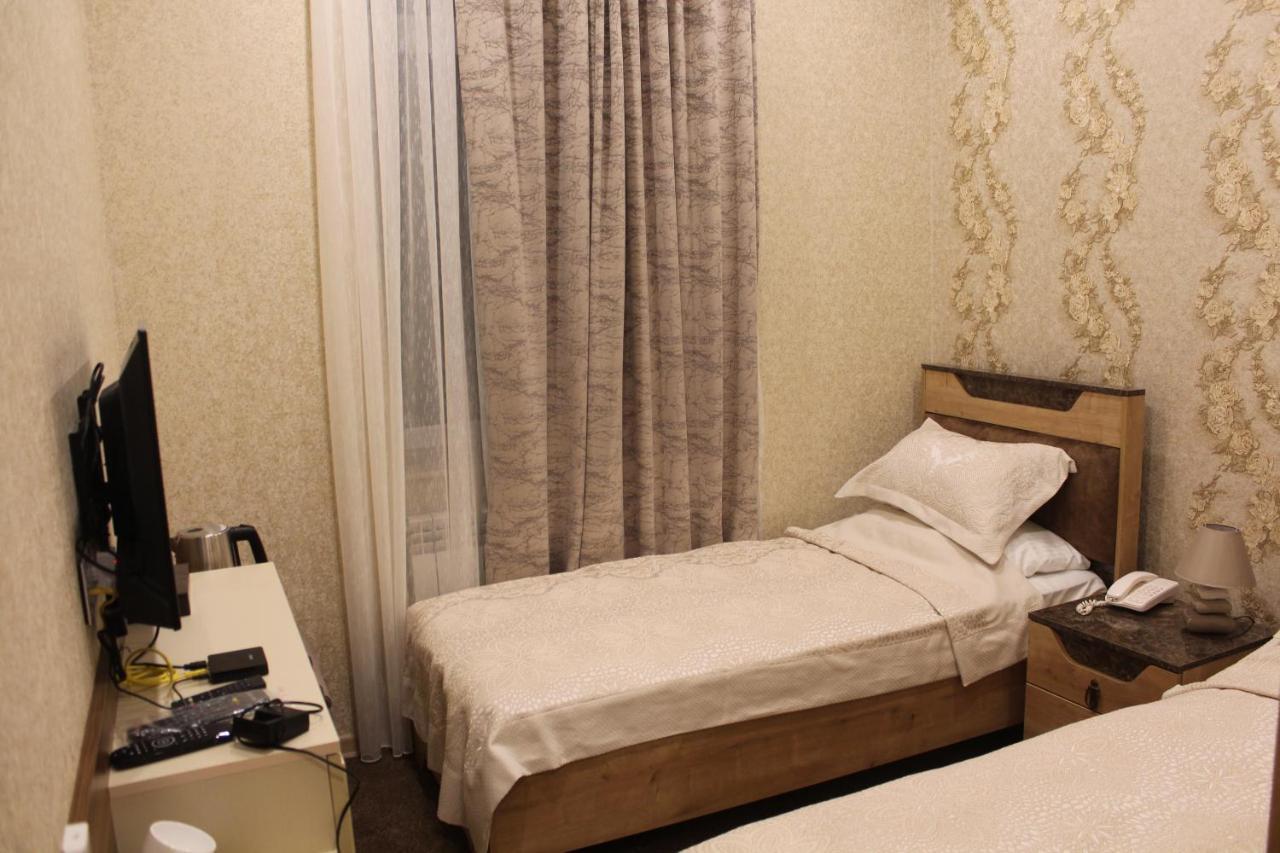 Midcity Hotel Baku Kültér fotó